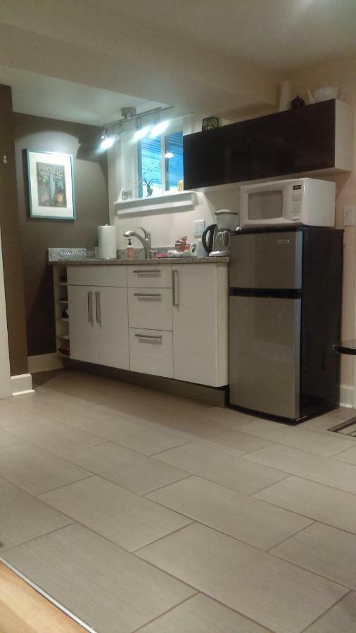Boutique Style Apartment In The Heart Of Se Портленд Экстерьер фото